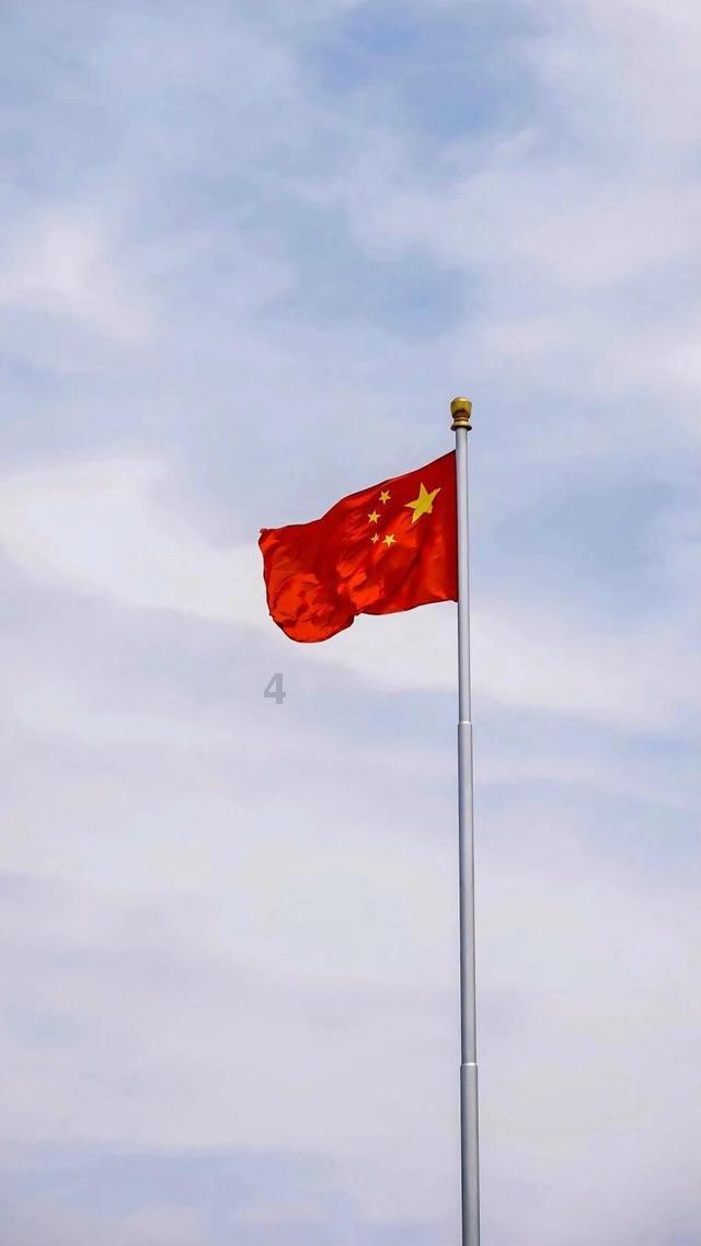 花群中的女孩