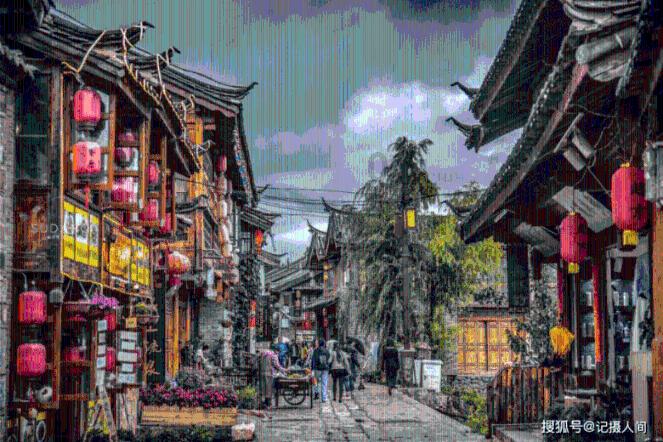 我在美团上抽到了骑士卡 写完地址 但是没付钱 之后我就收到了骑士卡 在美团上怎么找到那个页面？游戏画面